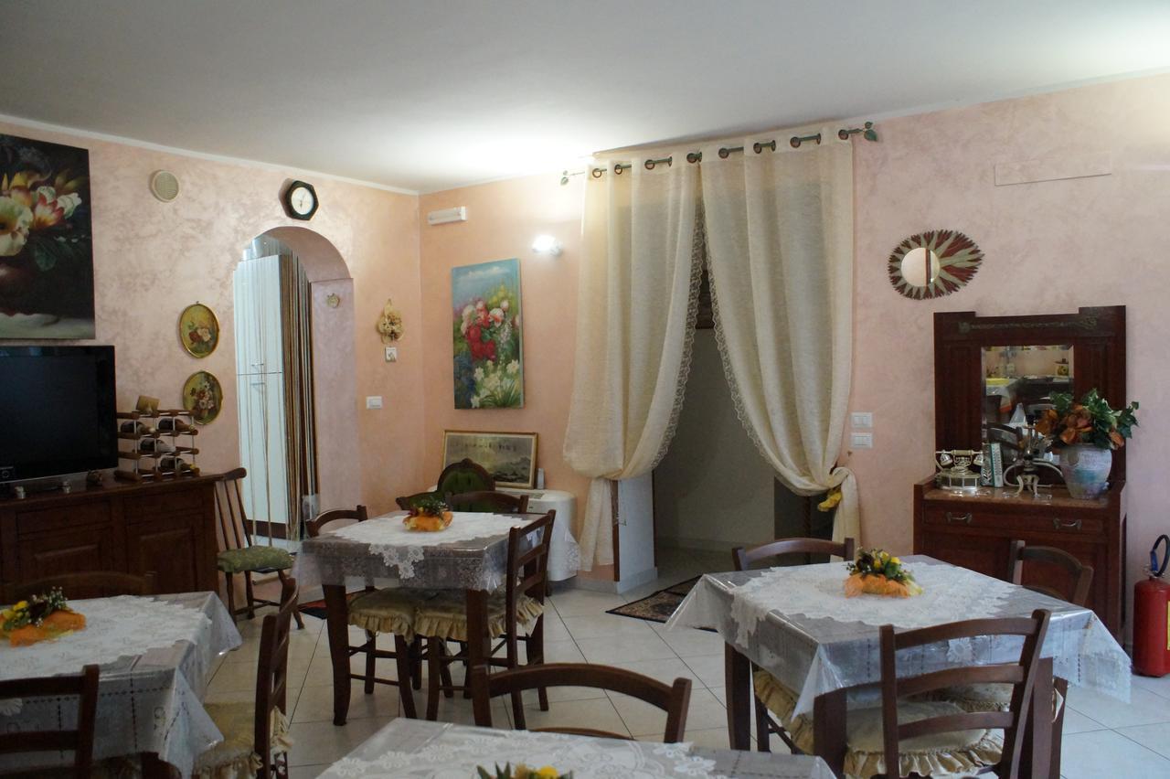 B&B La Toscana Marta Exterior photo
